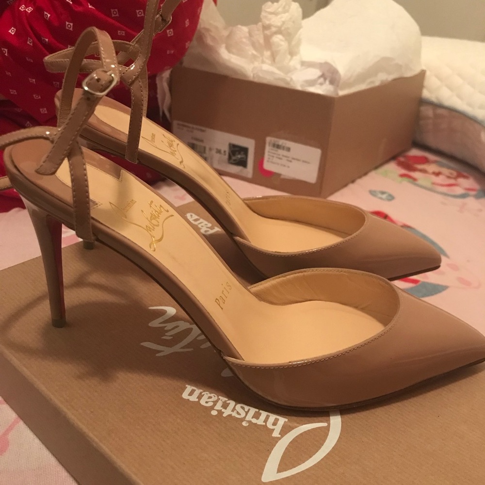 ❌❌sold❌❌new Christian Louboutin rivierina 36.5
